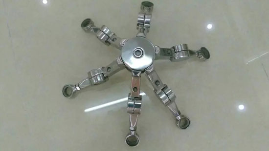 ����ֲ���צ������צ�����ݲ����У�Ļǽצ��