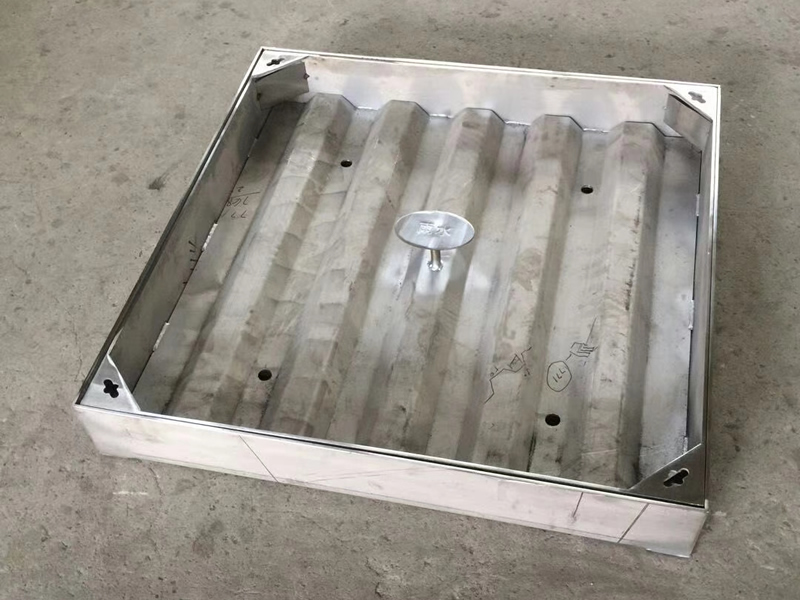 ����ֲ��˵װ����ξ��ǣ�������м���־���